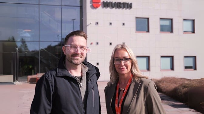 Christopher Granung og Laila Tufte utenfor Würths hovedkontor